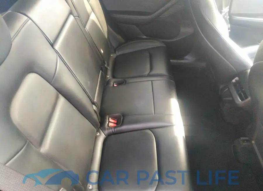 7SAYGDEE7NF480253# 8