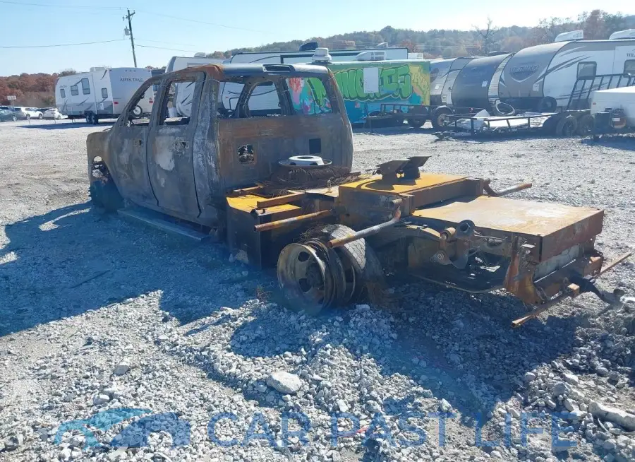 3C7WRNEL6MG702067# 3
