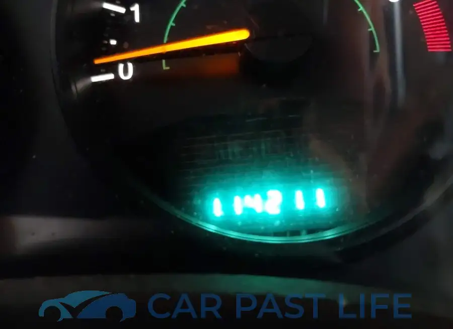 1C4NJRAB3FD382002# 7