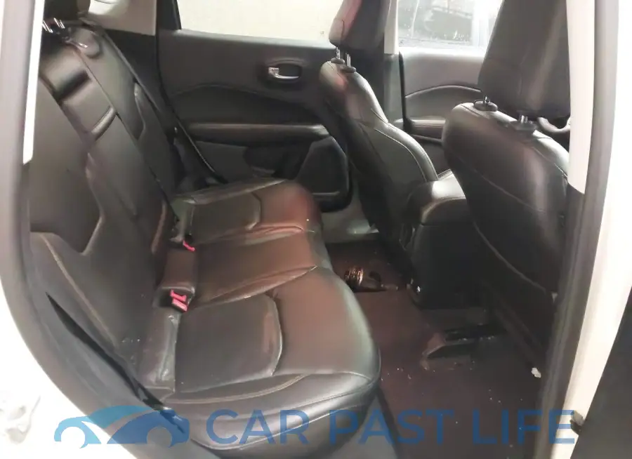 3C4NJDCB6JT246126# 8
