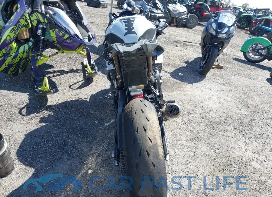 WB10E2306M6D40538# 6