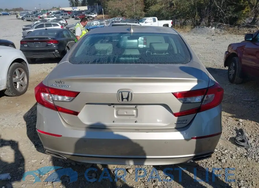 1HGCV2F90KA004287# 16