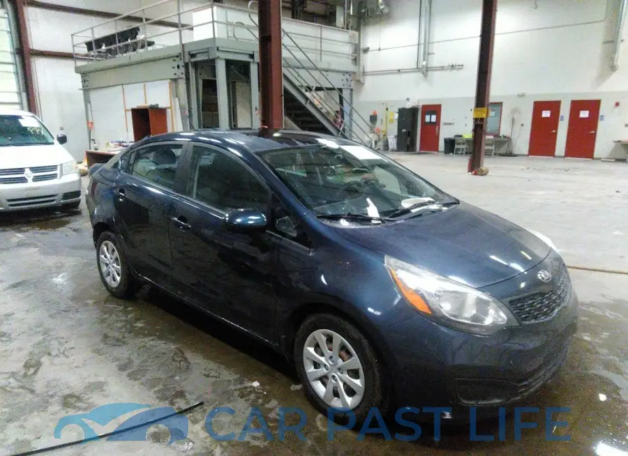 KNADM4A32E6355677# 1
