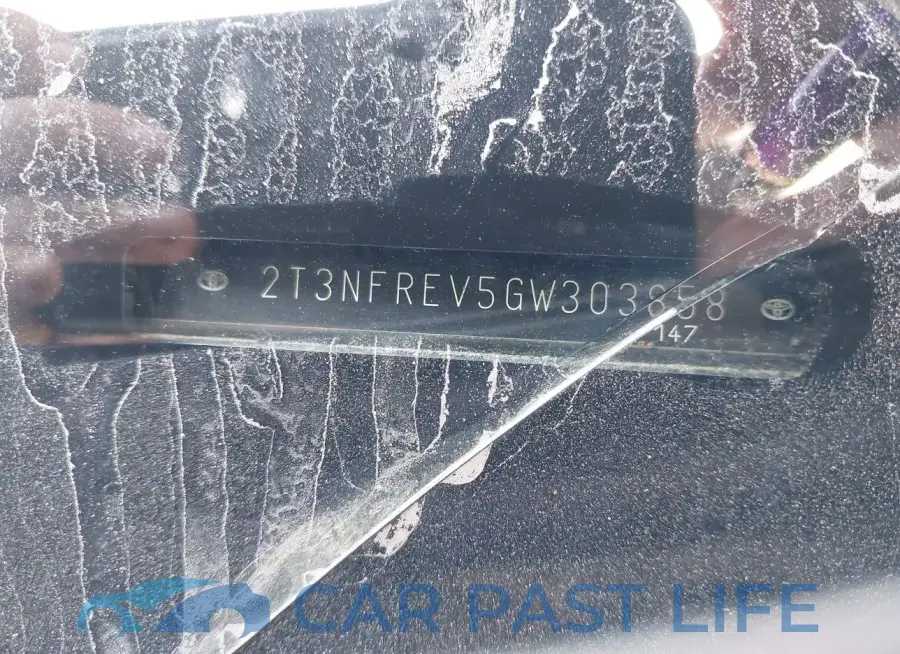 2T3NFREV5GW303858# 9