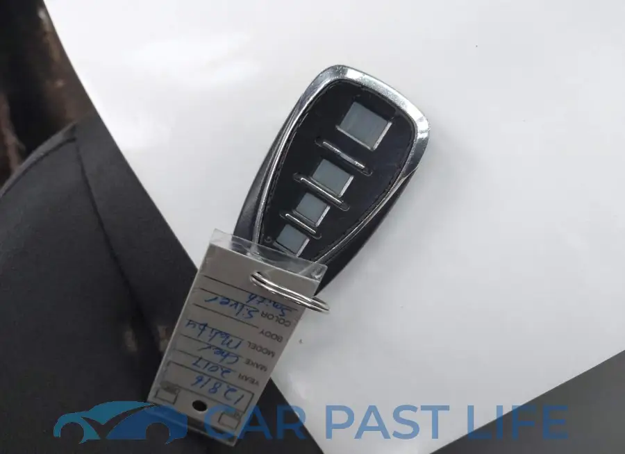 1G1ZC5ST5HF240116# 11