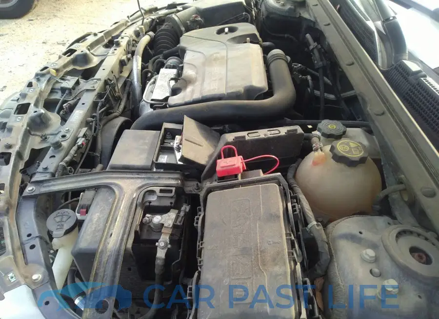 1G1ZE5ST5HF128569# 10