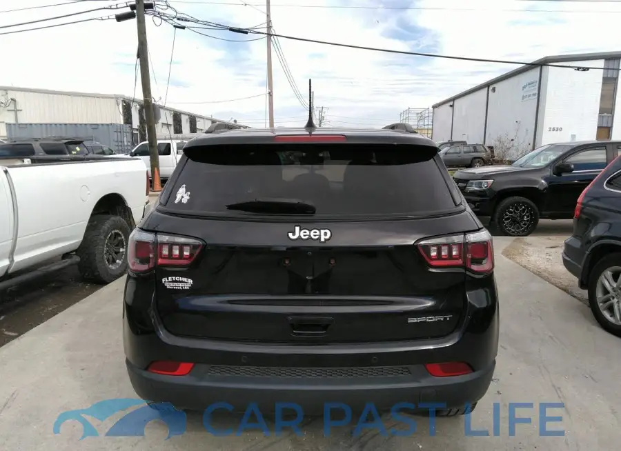 3C4NJCAB6JT286218# 17