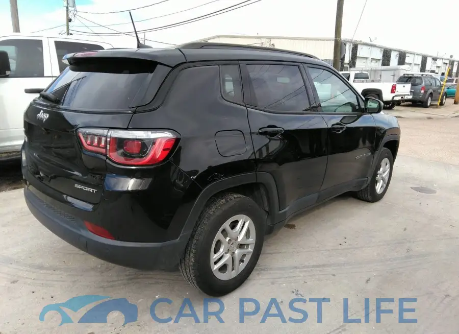 3C4NJCAB6JT286218# 4
