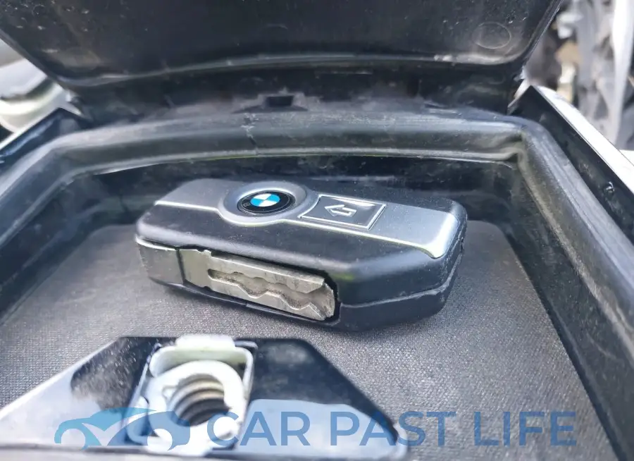WB10A1200JZ899355# 11