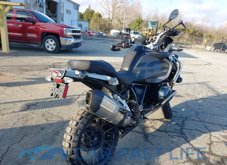 WB10A1200JZ899355# 4