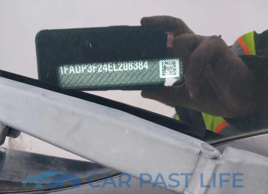 1FADP3F24EL208384# 9