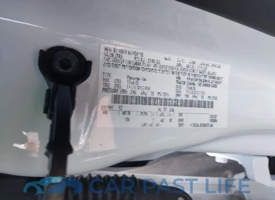 1FADP3E29GL213021# 9