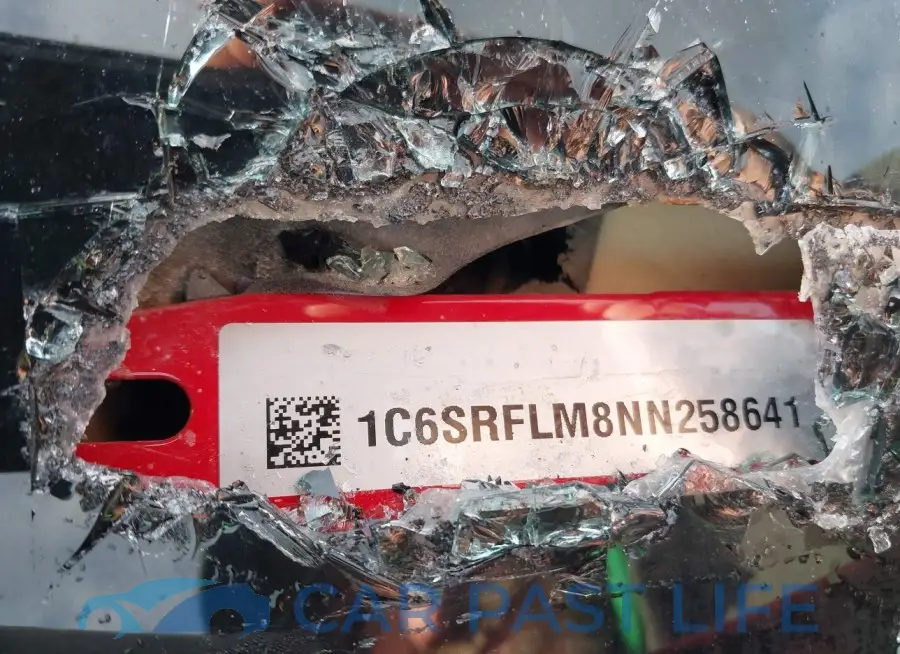 1C6SRFLM8NN258641# 9