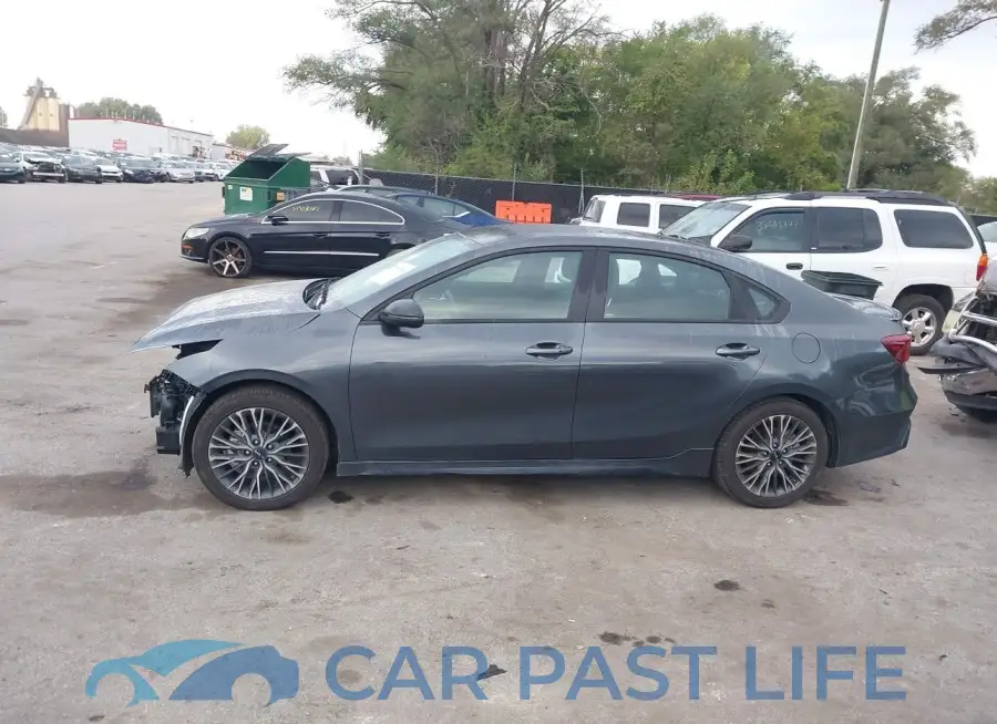 3KPF54AD6PE623810# 15