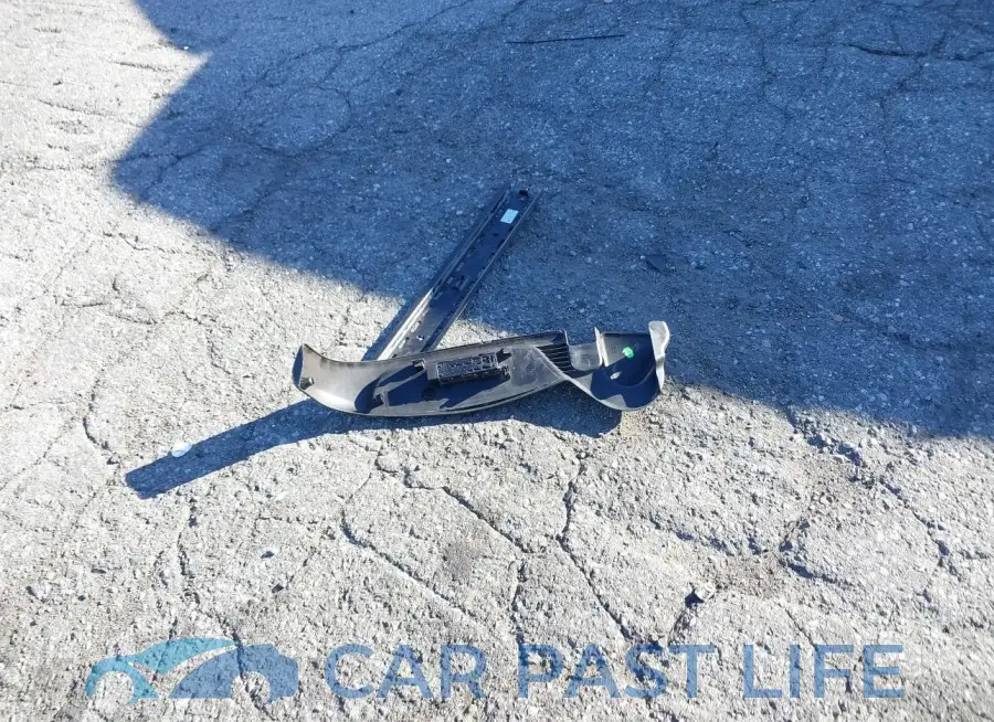 JM1BM1V77E1158488# 12