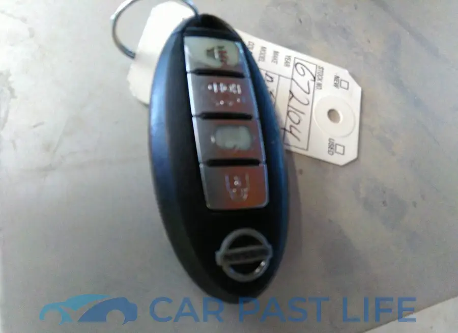 3N1AB7AP3FL672104# 11