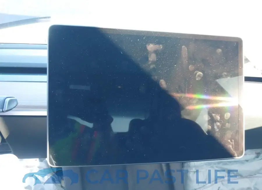 5YJ3E1EA4PF646241# 18