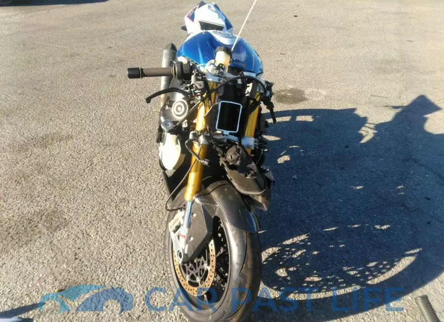 WB10D2109FZ351831# 4