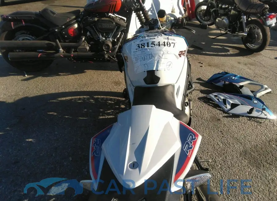 WB10D2109FZ351831# 5