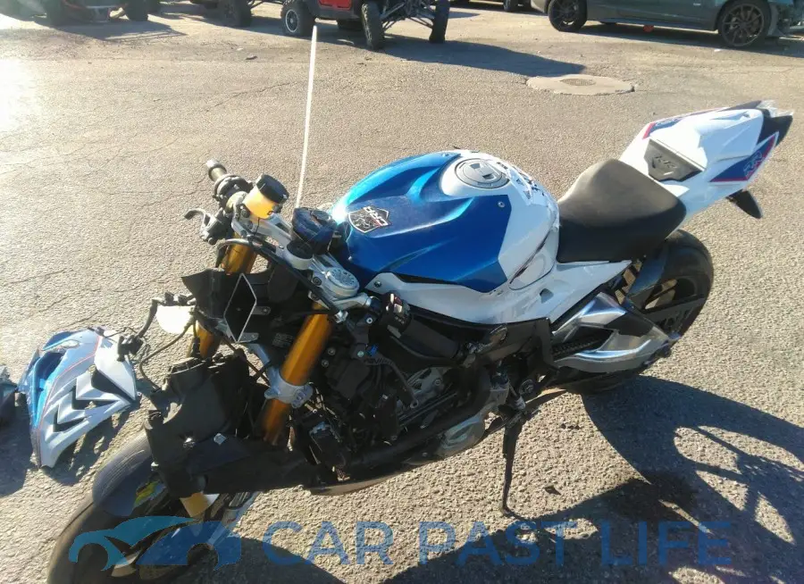 WB10D2109FZ351831# 2