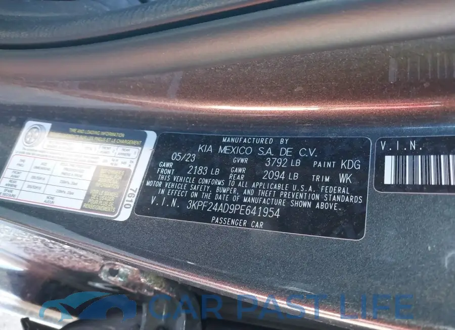 3KPF24AD9PE641954# 9
