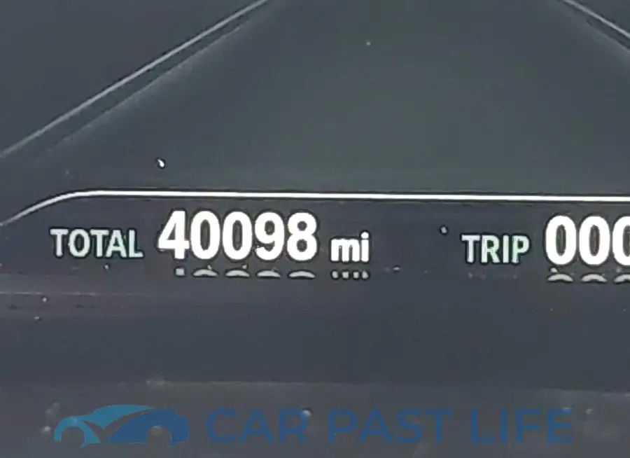WBAJA7C38HG906395# 15
