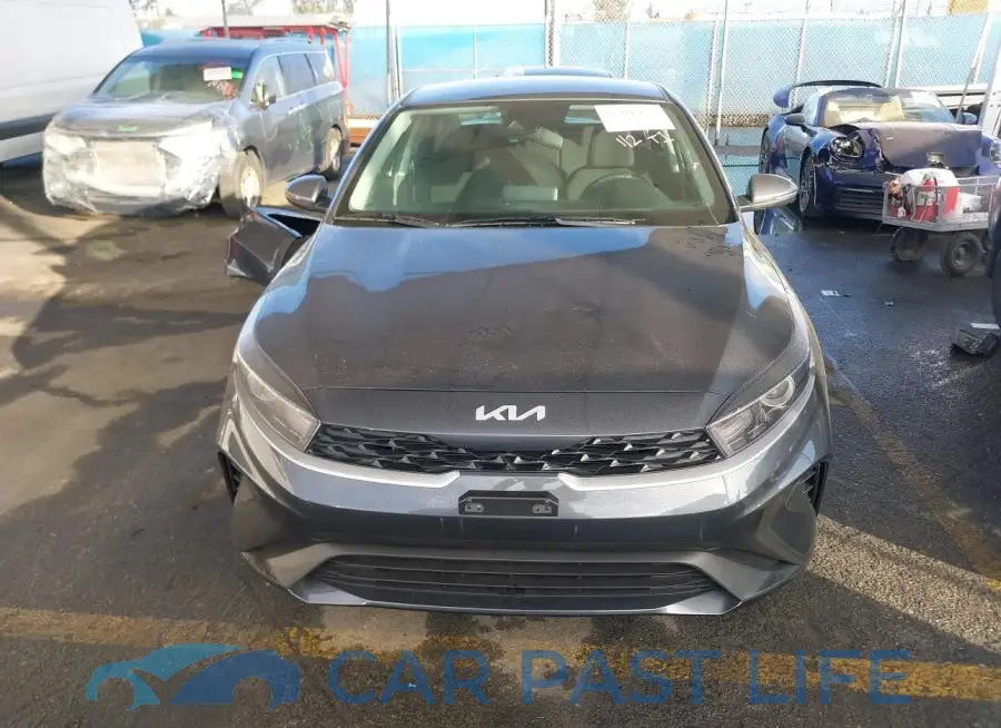 3KPF24AD1RE701146# 13