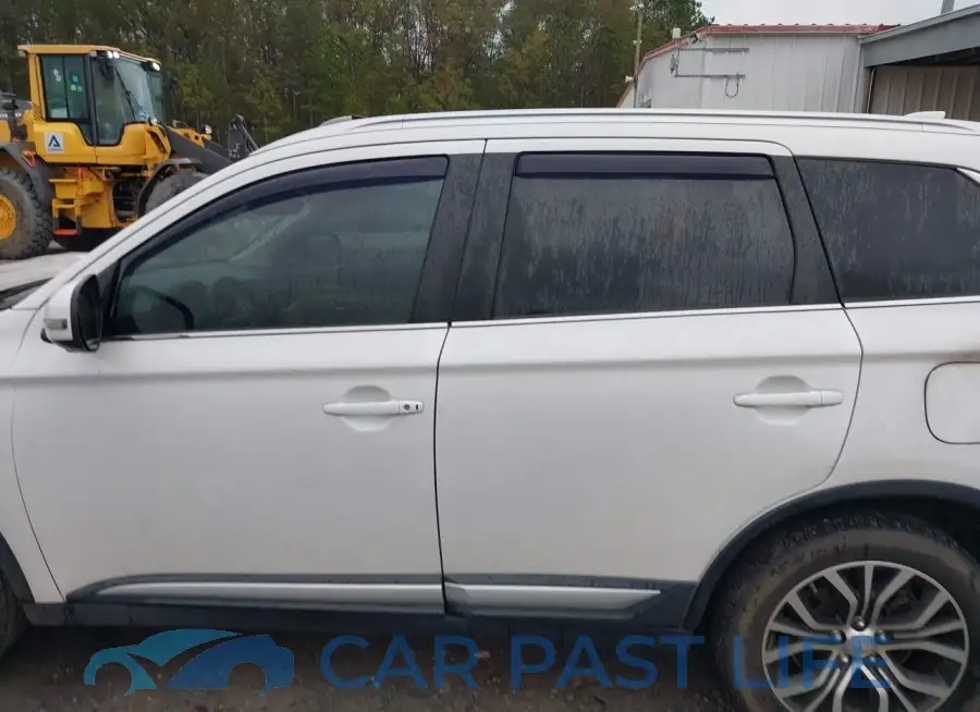 JA4JZ4AX4HZ038846# 15