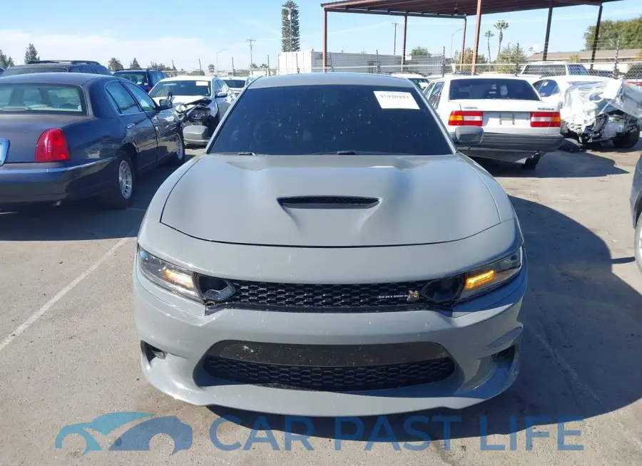 2C3CDXGJ2KH633692# 12