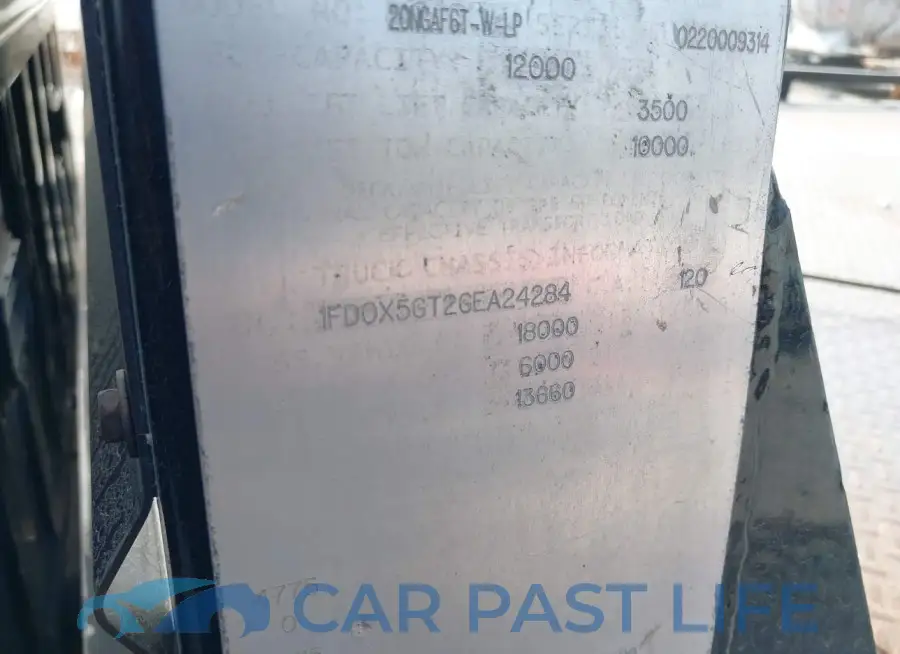 1FD0X5GT2GEA24284# 9