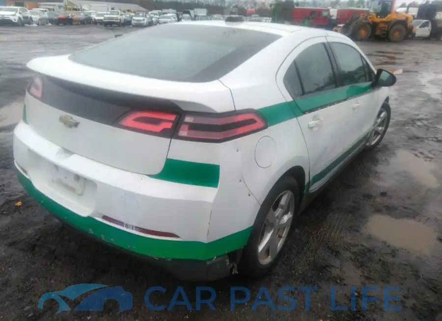 1G1RC6E48FU141597# 4