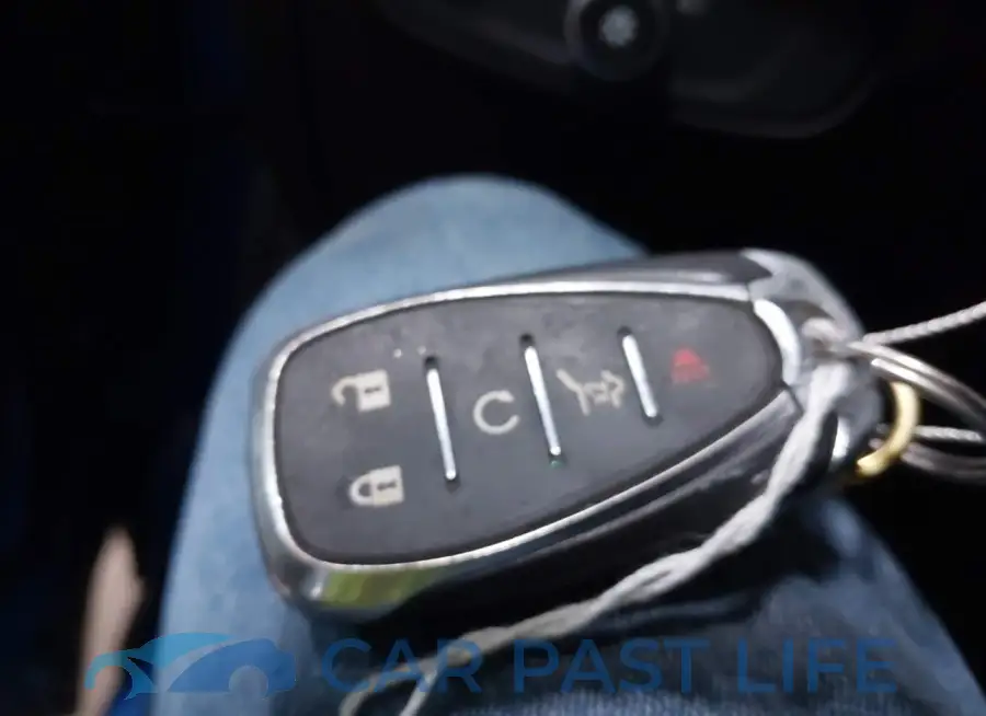 3GNAXUEV8KS594934# 11