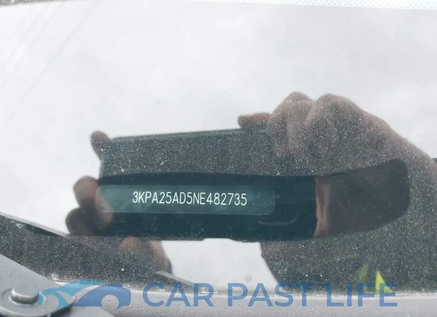 3KPA25AD5NE482735# 9