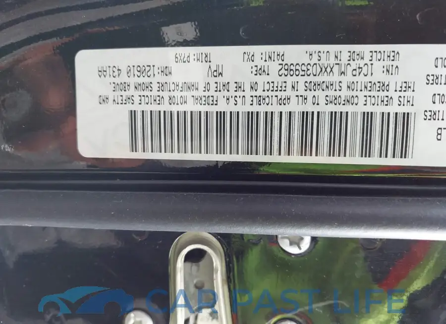 1C4PJMLXXKD359962# 9