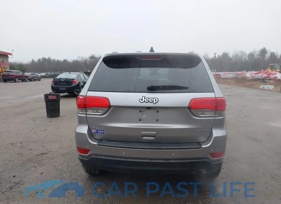 1C4RJFAG3JC104033# 17