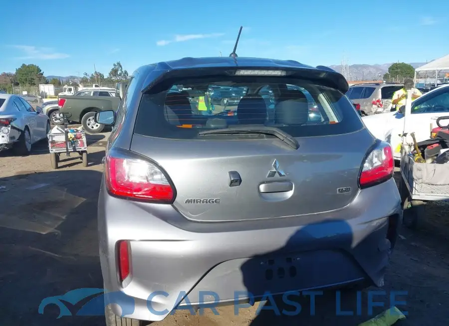 ML32AWHJ4NH005039# 16