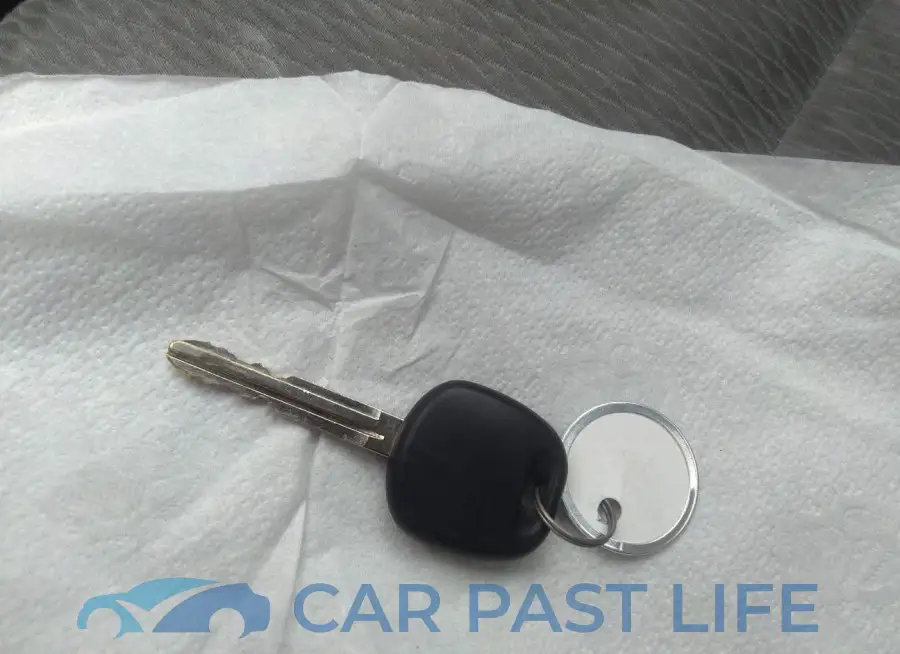 2T1BURHE1HC825385# 11
