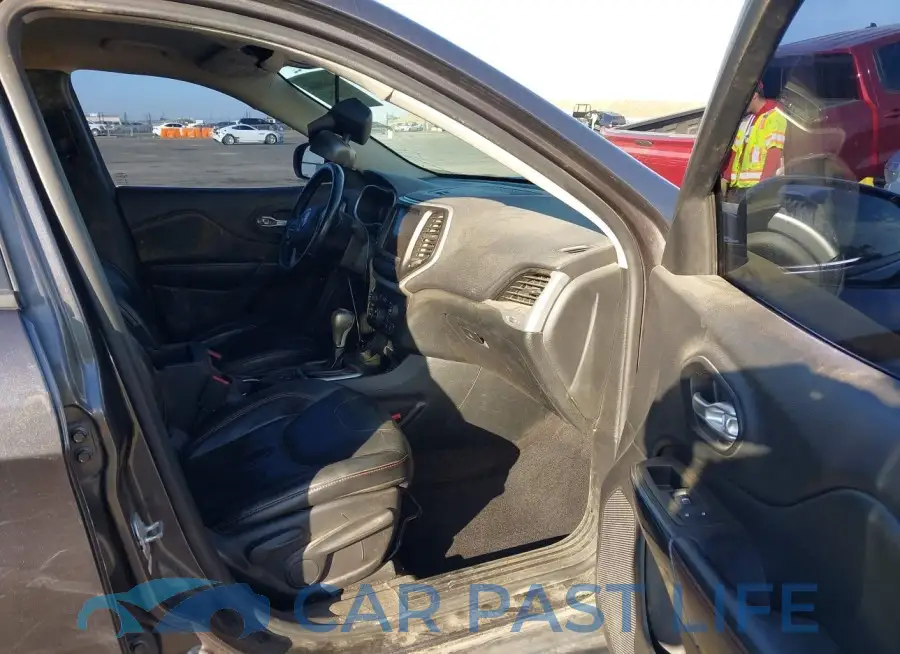 1C4PJMBS7FW571282# 5