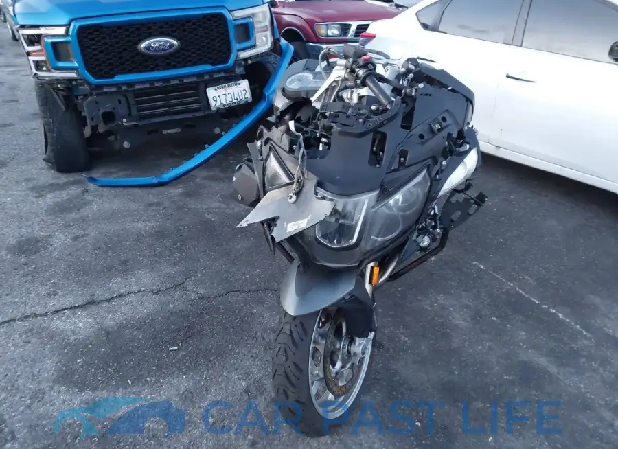WB10A1303EZ190228# 5