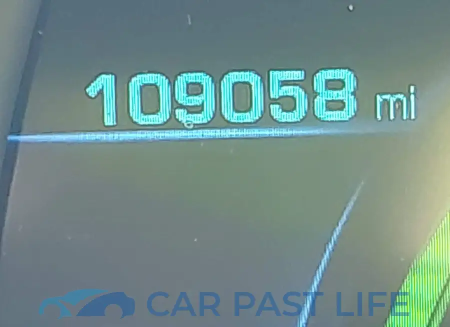 1G1RC6S50HU104589# 16
