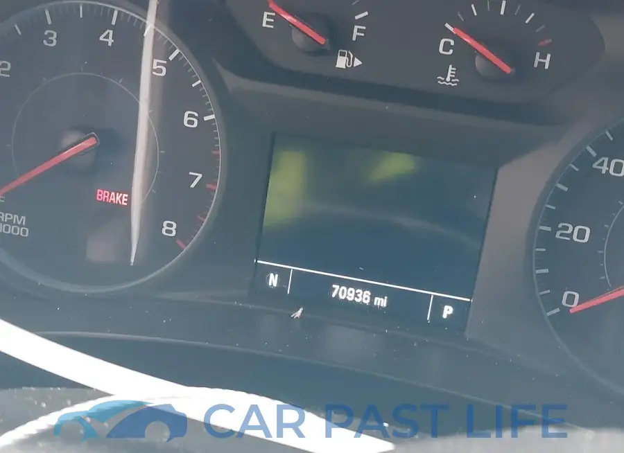 1G1ZB5ST0LF132014# 15