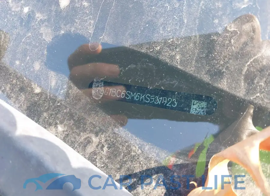 3G1BC6SM6KS531923# 9