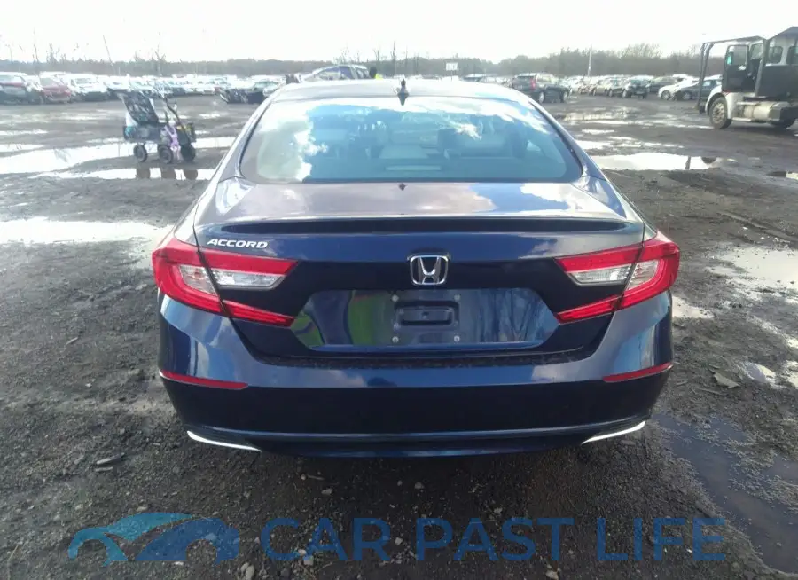 1HGCV1F52KA018330# 16