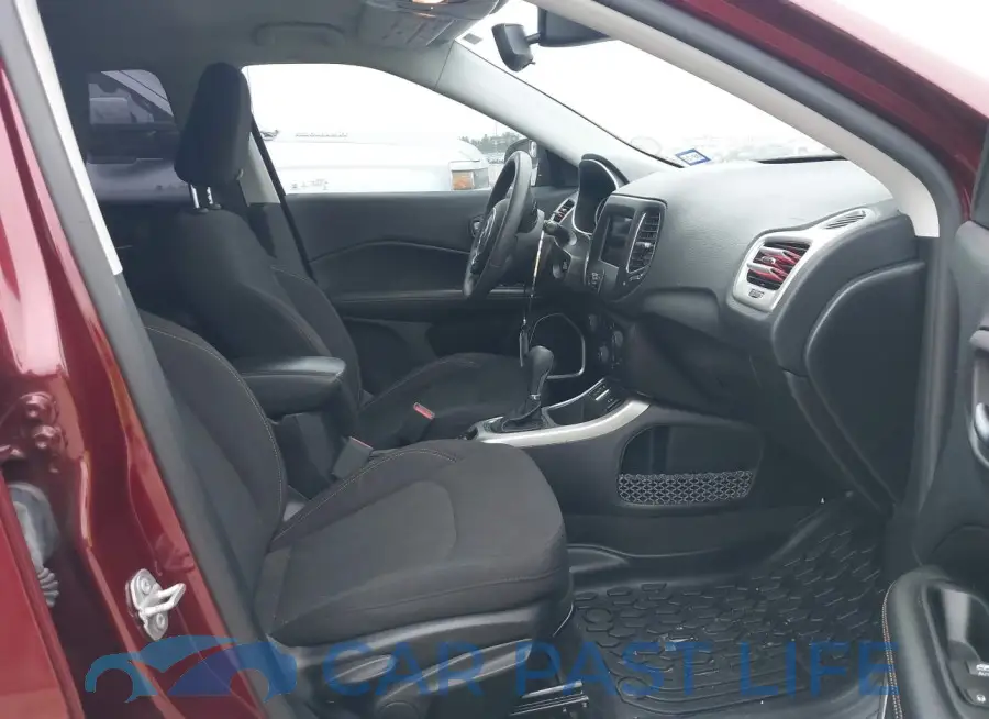3C4NJCAB3LT241207# 5