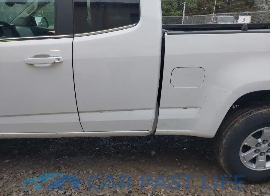 1GCHSBEA7J1328182# 6