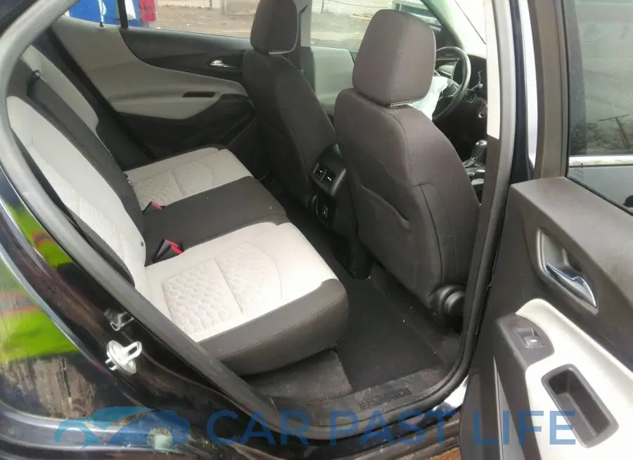 2GNAXVEX8L6235039# 8