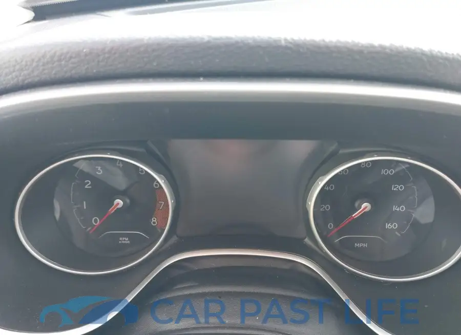 3C4NJDCB8MT542172# 7