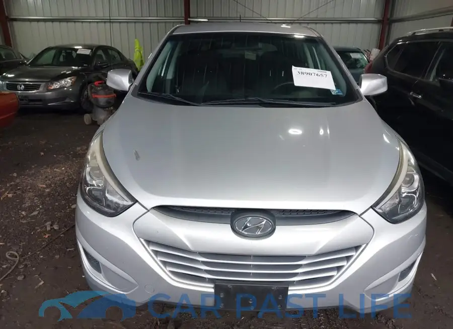 KM8JT3AF2EU812962# 6