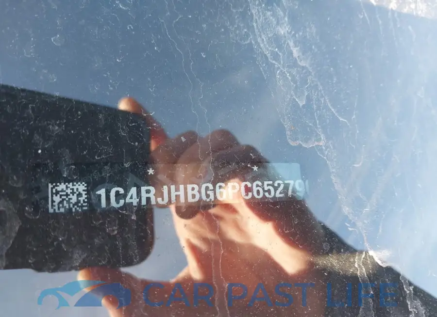1C4RJHBG6PC652790# 9