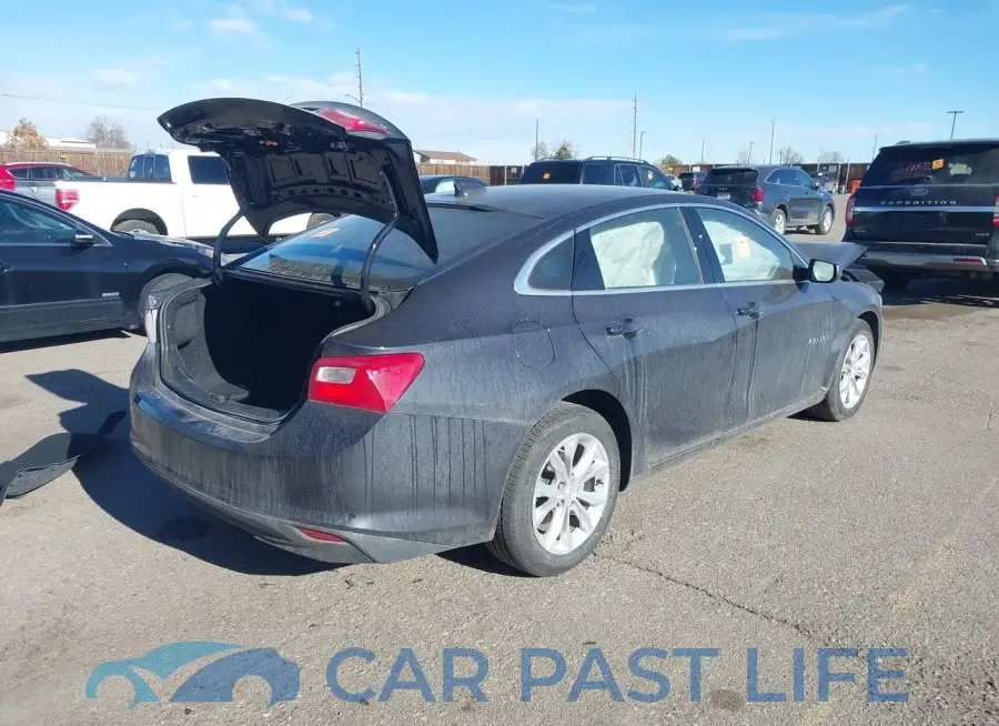 1G1ZD5ST6PF211736# 4